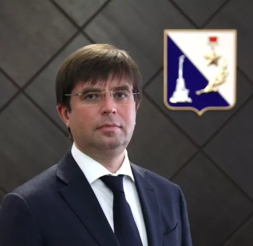 Видео с новым директором Департамента здравоохранения Севастополя (С.Я. Шеховцовым)