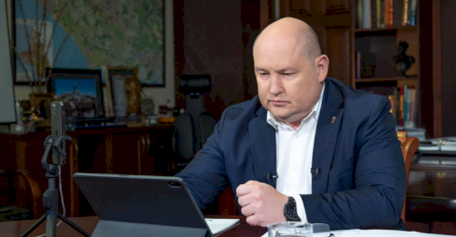 Михаил Развожаев ответил на вопросы севастопольцев в прямом эфире в социальных сетях