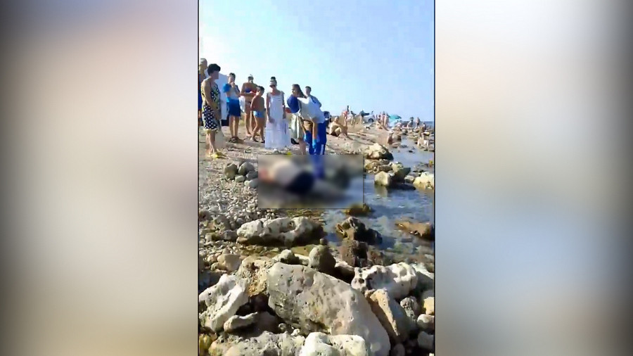 На севастопольском пляже скончался мужчина