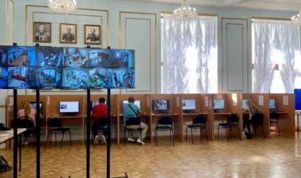 Избирательные участки в Севастополе работают в штатном режиме