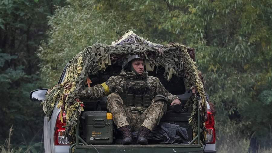Розыгрыш большинства: батальоны и бандеромобили Вооружённых сил Украины