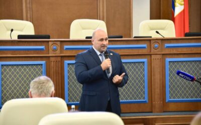 Сегодняшние финалисты Всероссийской … встретились с депутатами Законодательного Собрания Севастополя