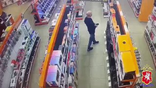 Управлению полиции удалось задержать крадущего товары из супермаркетов мужчину.