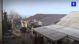 Дом раненого при атаке дронов севастопольца готовится к ремонту: подробности через месяц