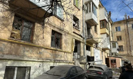 Прокуратурой проверяется обрушение здания в Севастополе: координация действий и оценка законности