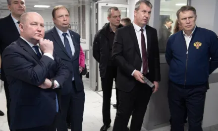 Министр здравоохранения России посетил Севастополь