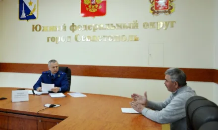 Прокурор Севастополя провел личный прием граждан: результаты и обещания