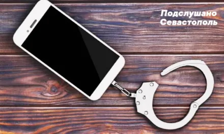Севастополец украл у родственников телефоны и деньги на 22,5 тыс. рублей