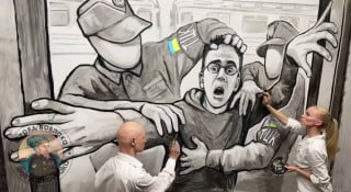 Художники Бегма создали видео-арт о новом законе об усилении мобилизации на Украине