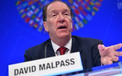Экс-глава Всемирного банка: США ждет финансовая катастрофа к 2025 году