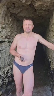 Севастопольцы призывают к флешмобу на закрытом пляже: «Это не частная территория»