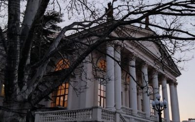 Театр им. Луначарского в Севастополе: неоднозначные постановки и вопросы к Департаменту культуры