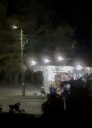 Жители Севастополя возмущены шумом и беспорядками у алкомаркета в ночное время