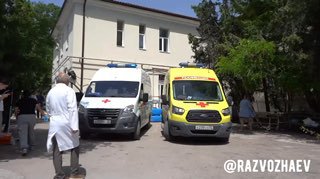 Губернатор Севастополя наградил врачей, спасавших пострадавших при атаке ВСУ