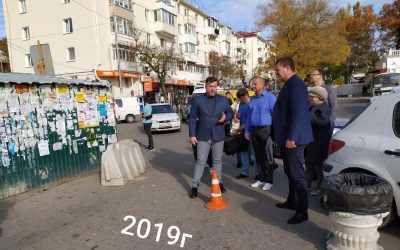 Мусорки с площади Захарова убраны: свидетели АП сообщают о перемене в ЖКХ Севастополя