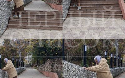 Пожилые люди вынуждены спускаться по лестнице, держась за габион, в новых скверах Севастополя