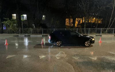 Пожилой пешеход пострадал в ДТП на улице Крестовского в Санкт-Петербурге