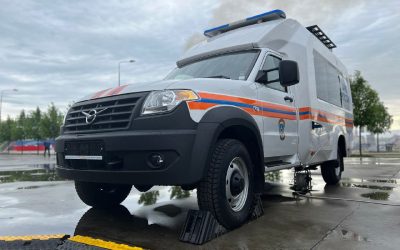 Ростех поставил автомобили разведки и управления для МЧС России