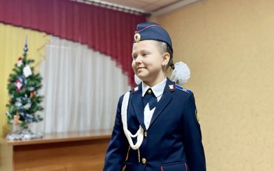 Следователи СК России поздравили ветеранов Крымского госпиталя с Новым годом