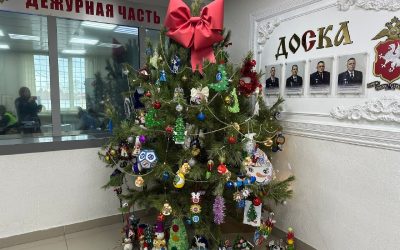 В Севастополе прошло награждение победителей конкурса «Новогодняя игрушка-ПДД 2025»