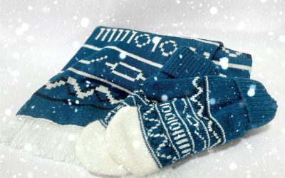Выиграй зимний мерч с радиоэлектронными узорами в новогоднем розыгрыше!