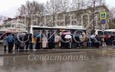 Жители Севастополя жалуются на неэффективную работу общественного транспорта