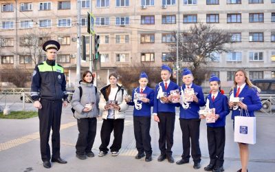 Госавтоинспекторы Севастополя присоединились к акции памяти «Блокадный хлеб»
