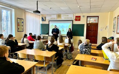 Полиция провела профилактическую беседу с учениками школы о правонарушениях и безопасности