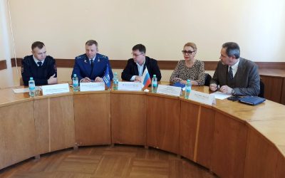 Прокурор Севастополя провел личный прием граждан, рассмотрены вопросы ЖКХ и мошенничества