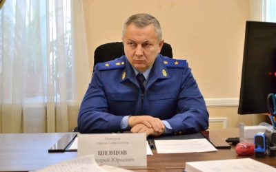 Прокурор Севастополя провел личный прием граждан, взял на контроль проверки по жалобам