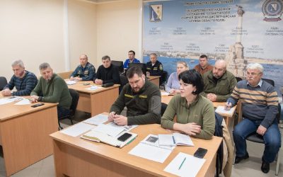 Руководство МЧС России по Севастополю участвует в ликвидации последствий выброса мазута