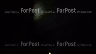 Волонтёры в Севастополе обнаружили загадочное существо на обрыве