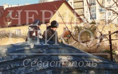 Жители обеспокоены опасными развалинами на ул. Героев Бреста, 58-60