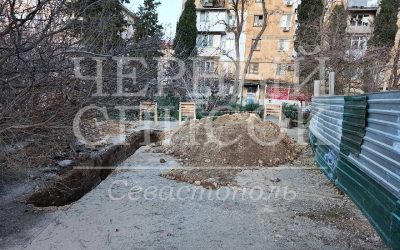 Жители Севастополя просят отменить незаконное строительство на придомовой территории