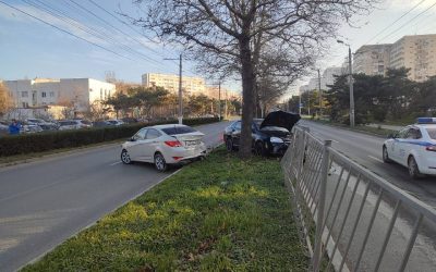 ДТП на проспекте Генерала Острякова: пострадал водитель Hyundai