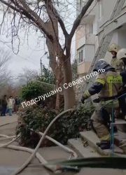 Пожар в квартире Севастополя: пожарные оперативно ликвидировали возгорание