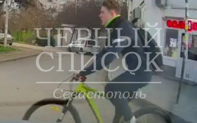 Водитель не успел затормозить: угроза в адрес сыночка-корзиночки