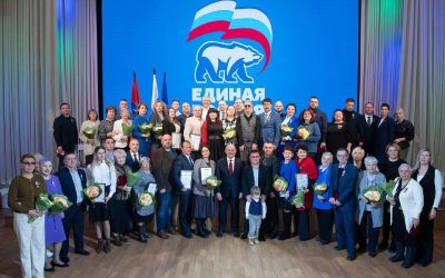 Единороссы Севастополя получили награды за вклад в развитие города