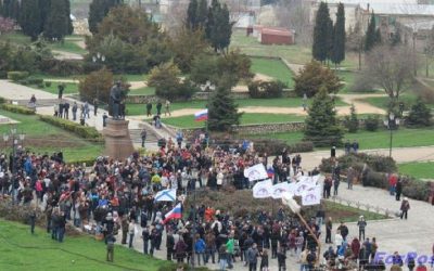 Майдановцы устроили провокацию с пальбой в Севастополе, выдавая себя за жертв
