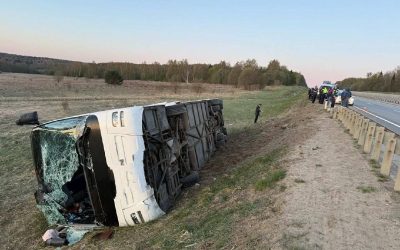 35 человек пострадали при опрокидывании автобуса с паломниками во Владимирской области