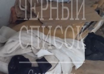 Бомж-отель на детской площадке в Севастополе: власти не меняют ситуацию