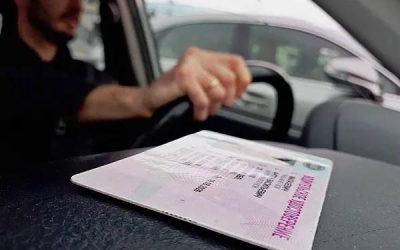 Некоторые севастопольцы не смогут получить российские права на льготных условиях