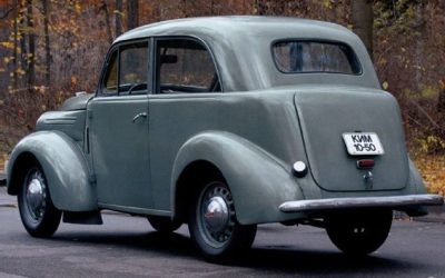 Первый советский малолитражный автомобиль КИМ-10-50 сошел с конвейера в 1940 году