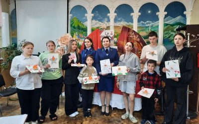 Прокуратура Севастополя провела мастер-класс по изготовлению поделок для воспитанников детского дома