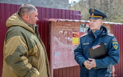 Сотрудники МЧС и Севастопольского лесничества проводят рейды по пожарной безопасности