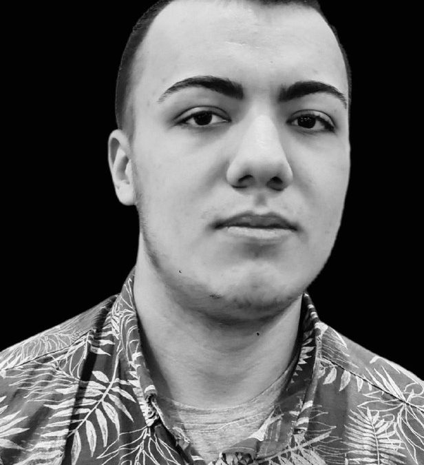 Герой-рядовой Александр Дроздовский погиб в бою за освобождение ДНР от укронацистов