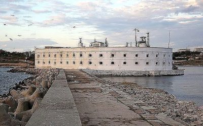 Возрождение полуденного выстрела в Севастополе: 200-летняя традиция возобновлена в 1982 году