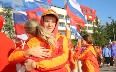 Артеку — 100 лет: век — только начало для легендарного лагеря