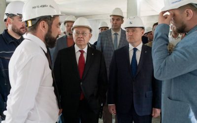Министр строительства РФ посетил важные объекты Севастополя