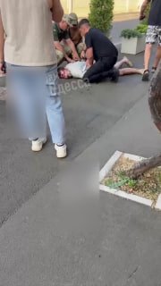 Одессит отбился от нападения людоловов, ранив ножом одного из них в порядке самообороны